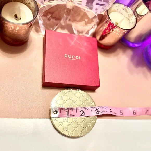 Gucci Gold Monogram Compact Makeup Mirror - Picture 4 of 4